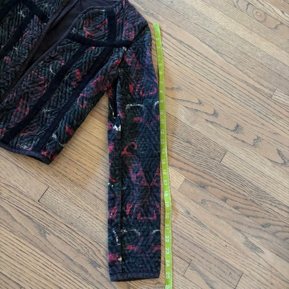 Ecote Urban Outfitters Quilted Floral Velvet Trim Open Front Jacket Small Black - Picture 5 of 6